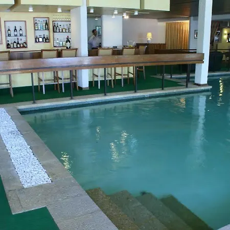 83 Hotel 3*