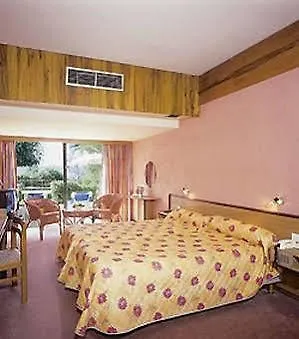 83 Hotel 3*